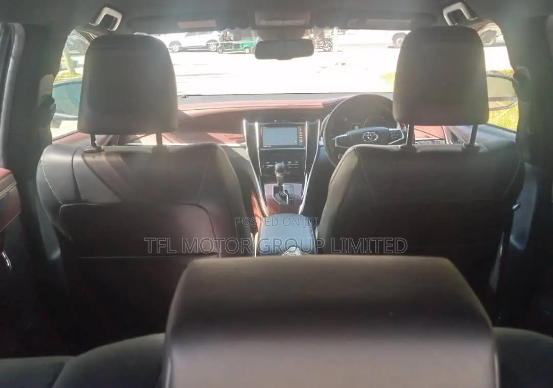 Toyota Harrier 2016 Black