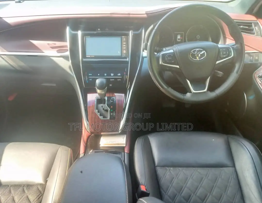 Toyota Harrier 2016 Black