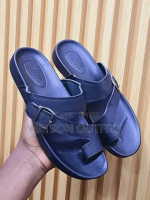 Sandals Mpya