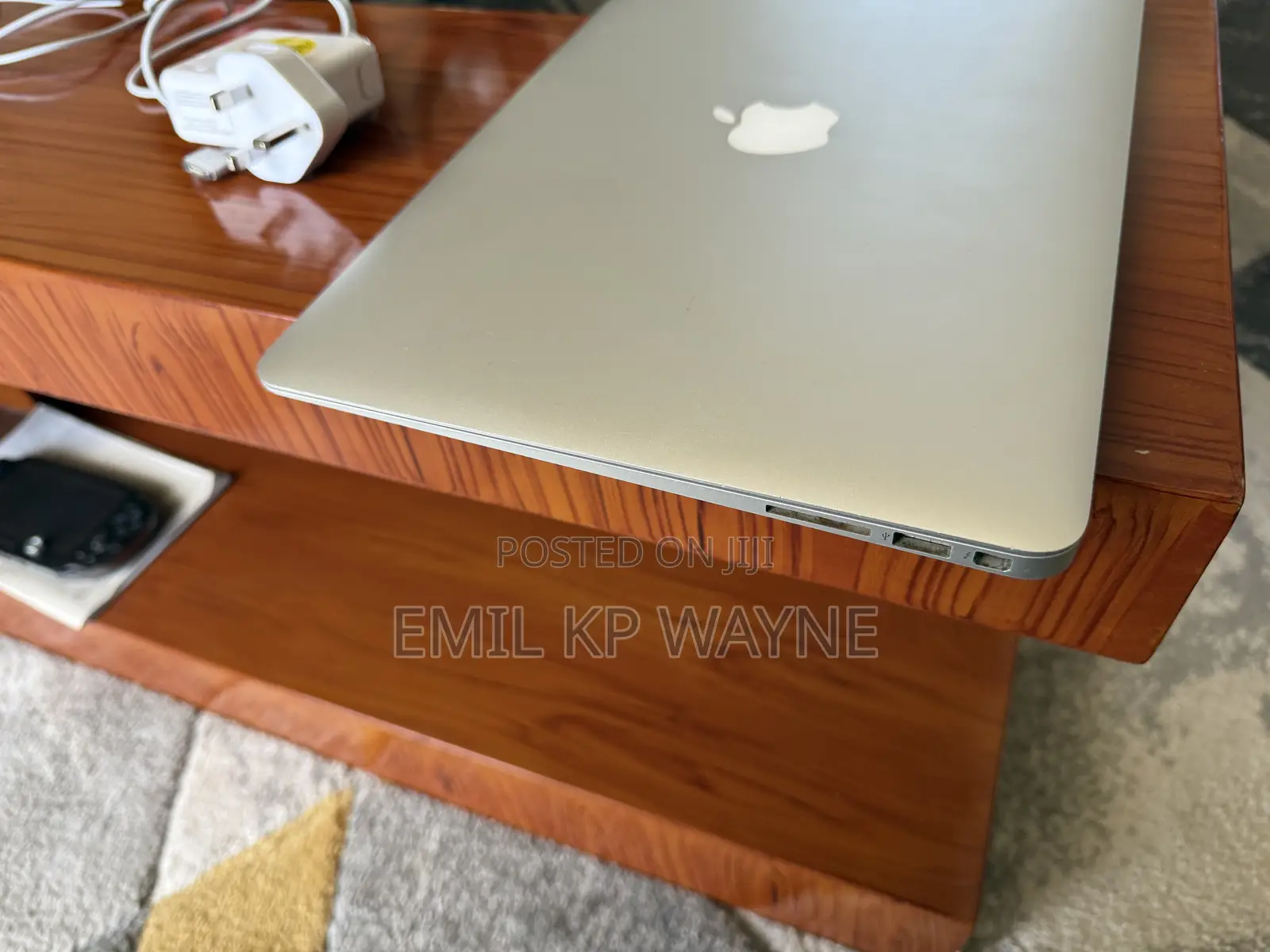 Laptop Apple MacBook Air 4GB Intel Core I5 SSD 128GB