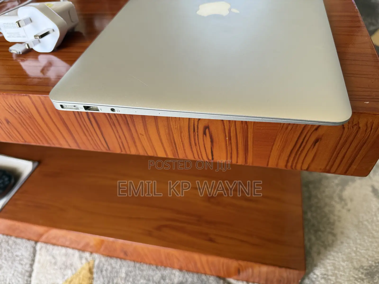 Laptop Apple MacBook Air 4GB Intel Core I5 SSD 128GB