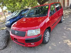 Photo - Toyota Succeed 2008 Red