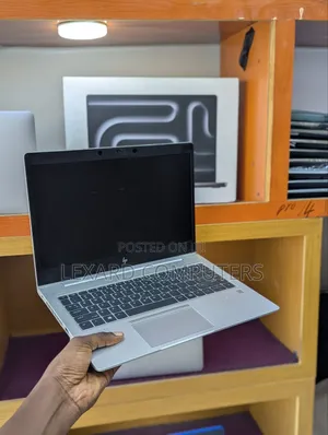 Photo - Laptop HP EliteBook 840 G5 8GB Intel Core I5 SSD 256GB