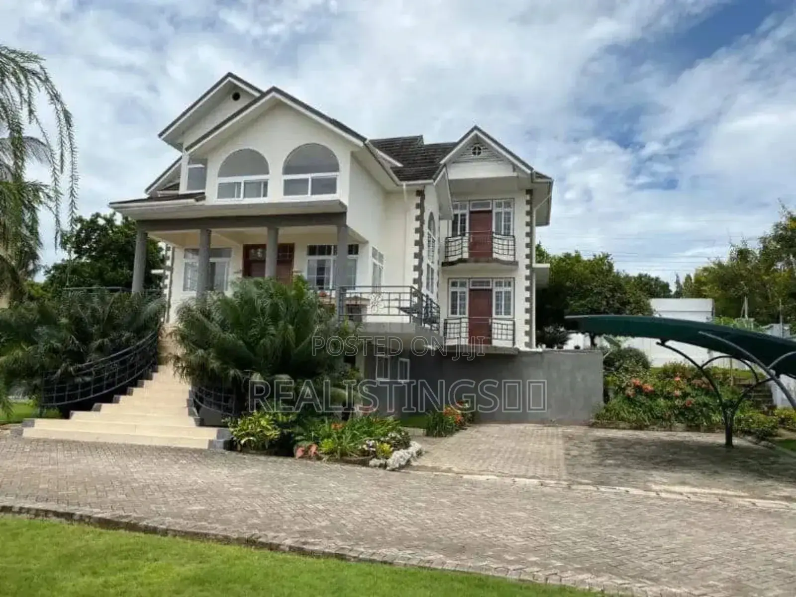 4bdrm Mansion in Kasri Homes Realty, Mbezi Beach for sale