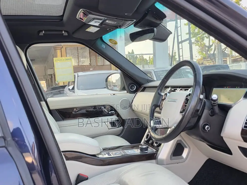 Land Rover Range Rover Vogue 2018 Blue