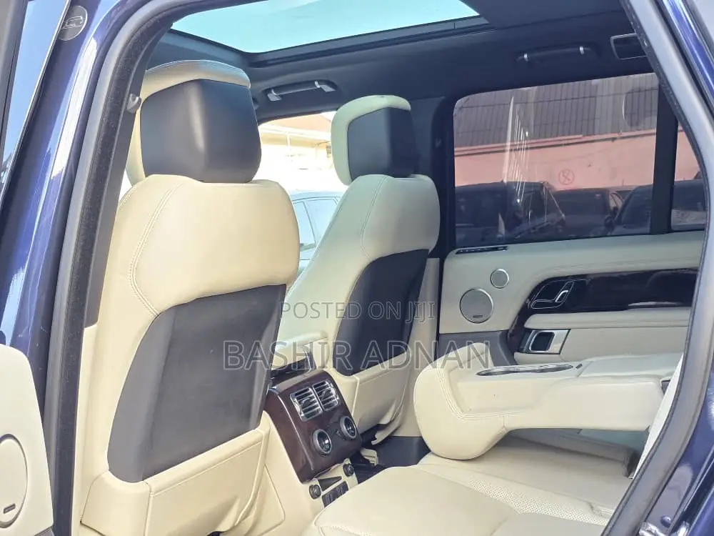 Land Rover Range Rover Vogue 2018 Blue