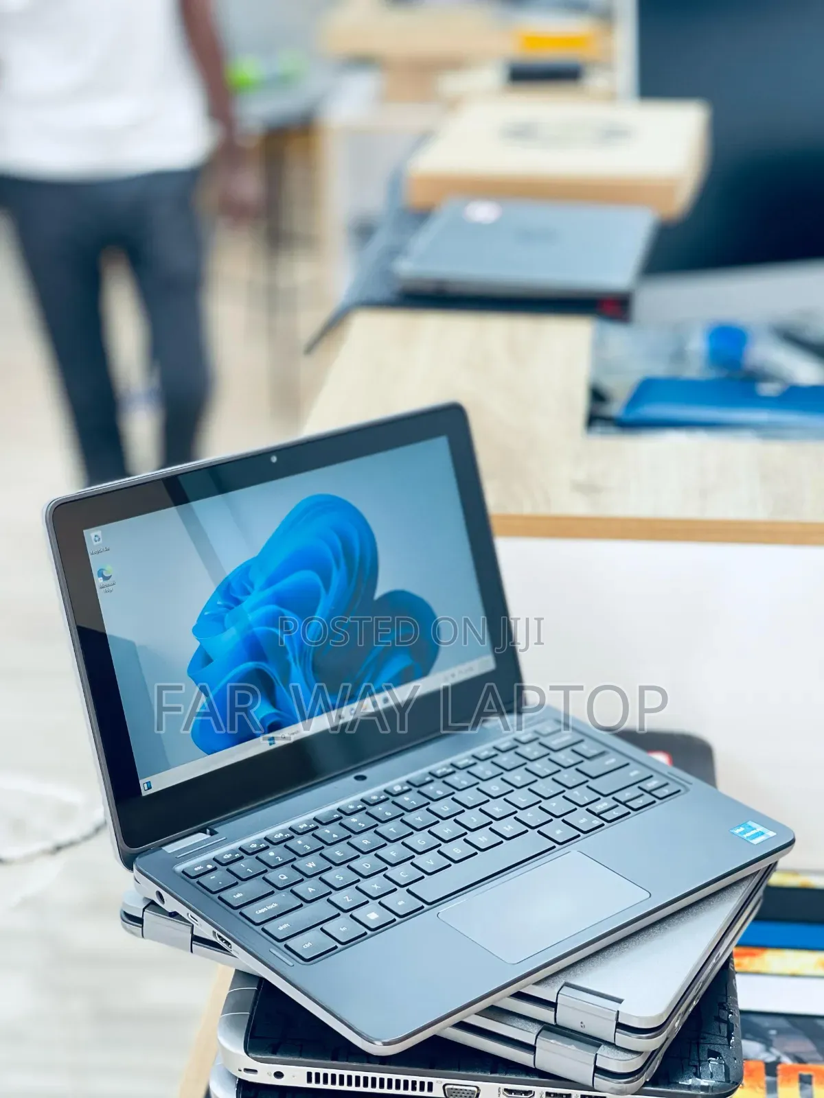 Laptop Dell Latitude 3120 8GB Intel SSD 128GB