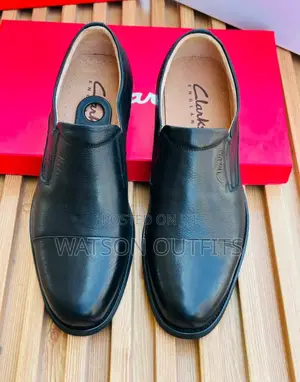 Clarks Shoes Zisizo Na Kamba
