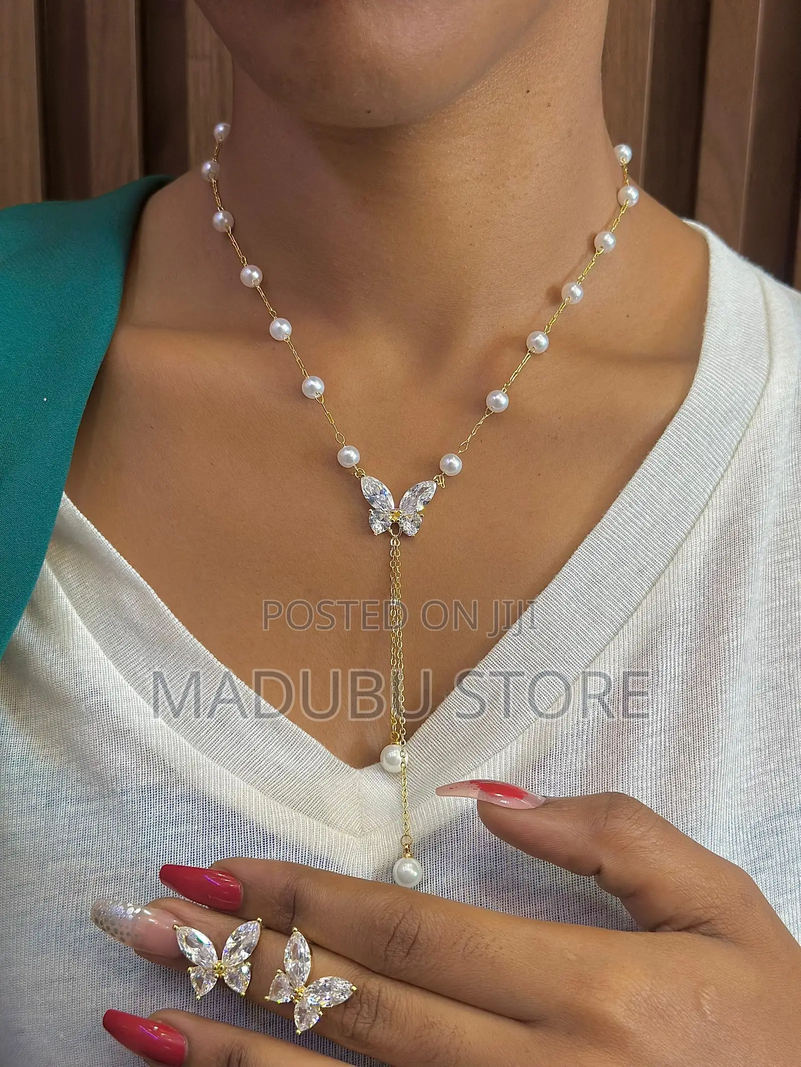 A Beautiful Set of Necklace and Earrings
