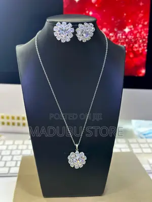 Classy Women Set of Jewerly