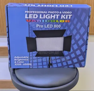 Photo - LED 800 With Full Set Battery and Trippod Stand