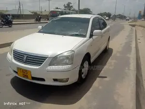 Toyota Premio 2005 White