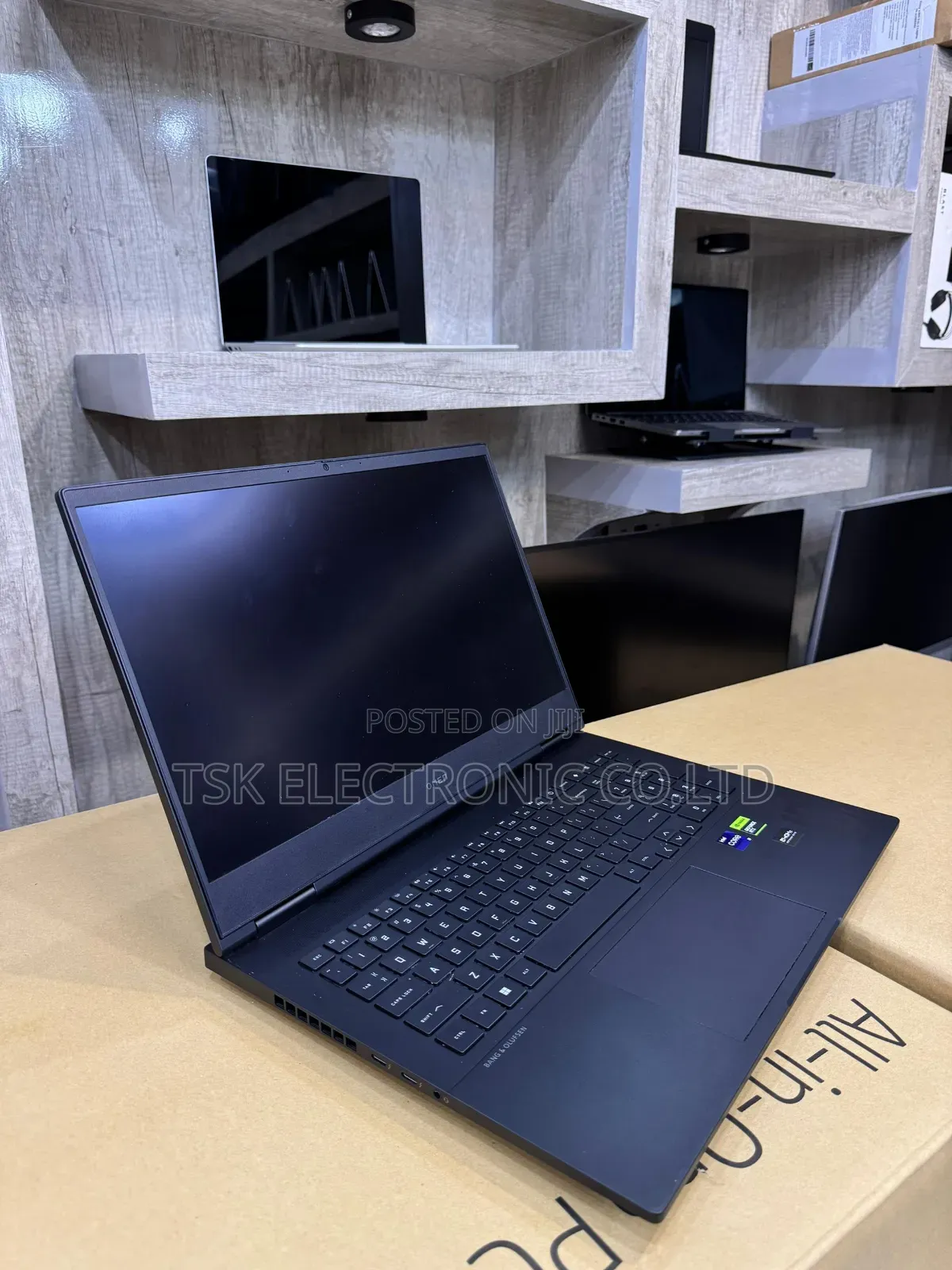New Laptop HP Omen 16 16GB SSD 1T
