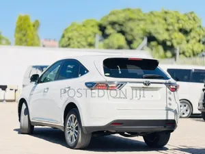 Toyota Harrier 2014 White