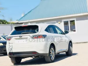 Toyota Harrier 2014 White
