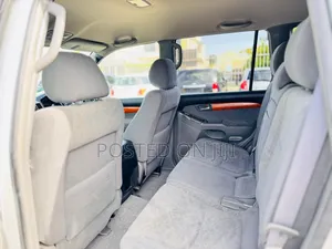 Toyota Land Cruiser Prado 2005 Silver