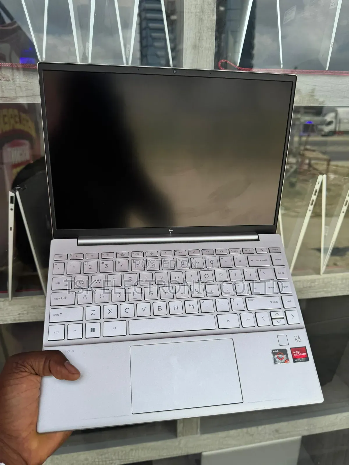 New Laptop HP 16GB AMD Ryzen 5 SSD 512GB