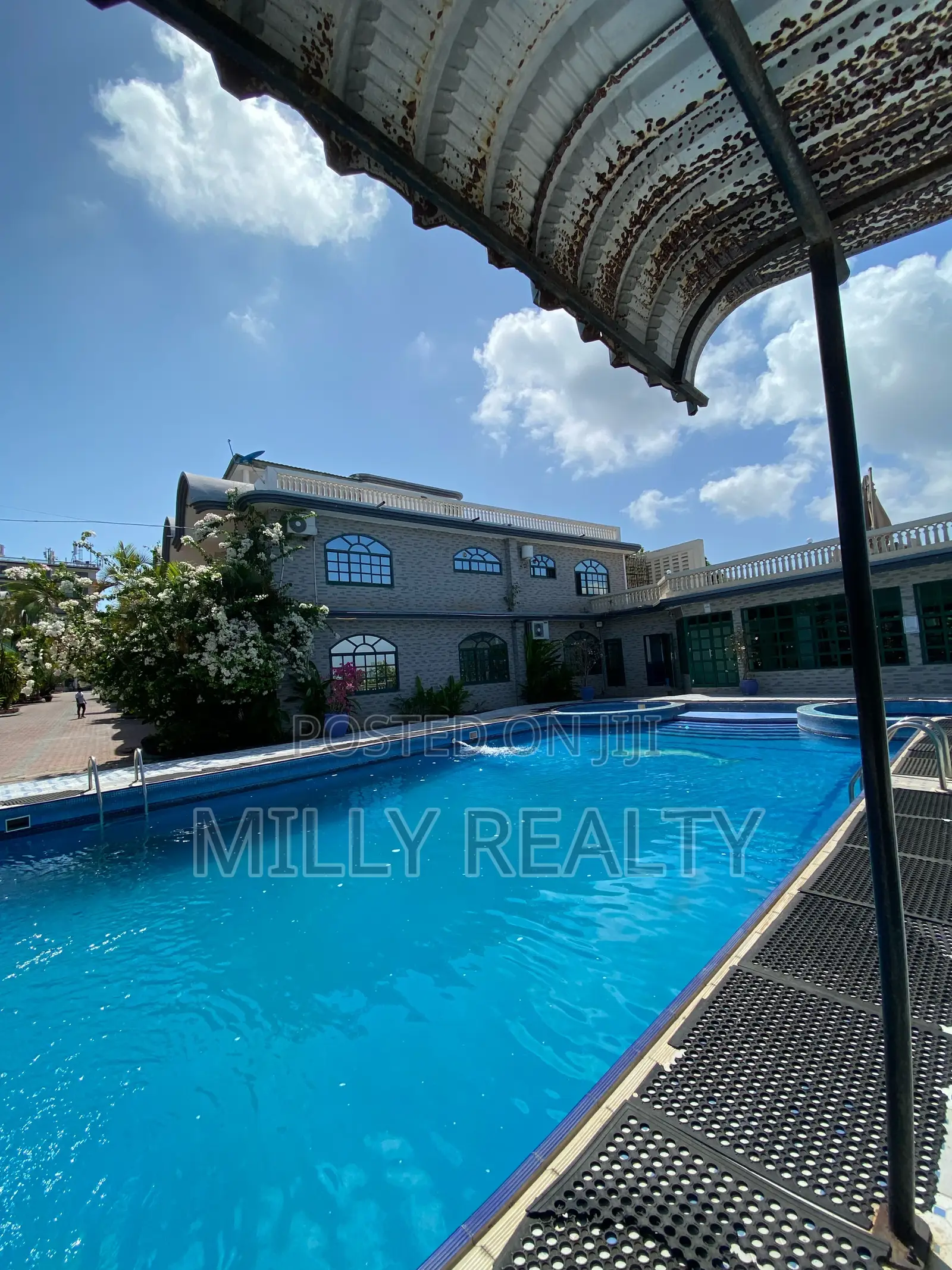 Furnished 4bdrm Villa in Masaki Beach Villas, Kinondoni for rent