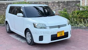 Toyota Corolla Rumion 2008 White