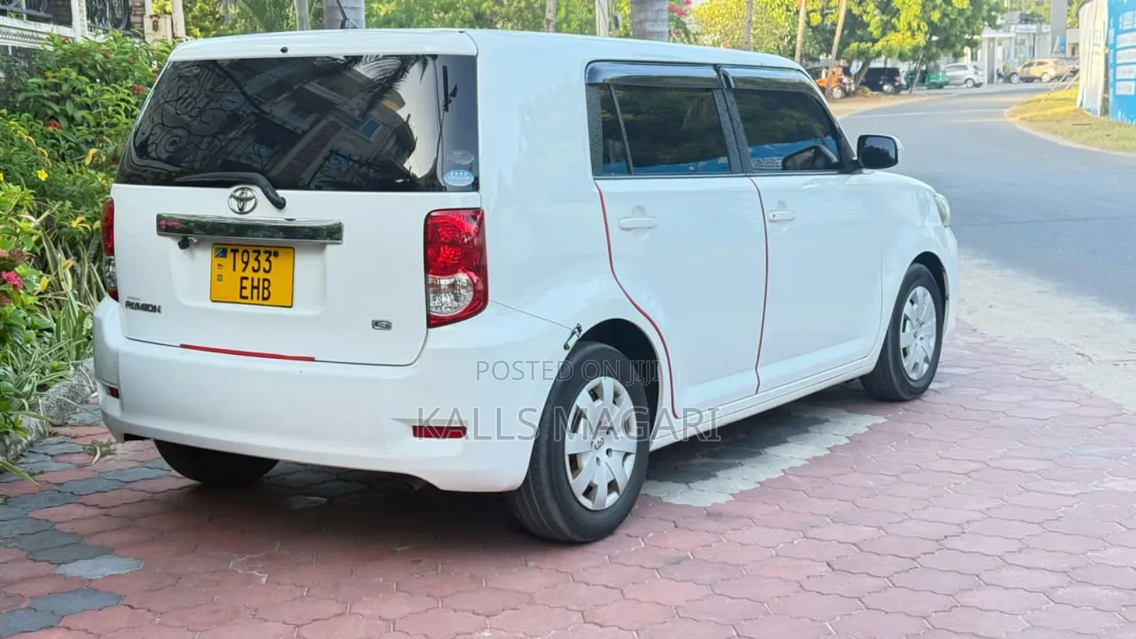 Toyota Corolla Rumion 2008 White