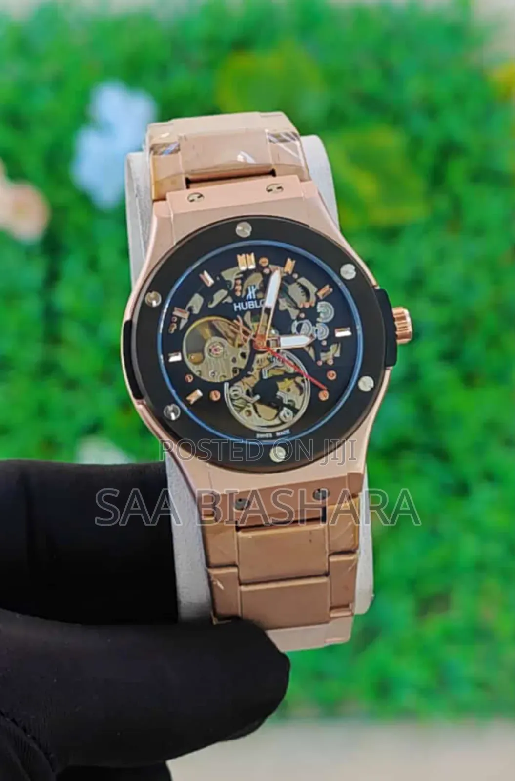 Hublot Chuma Automatiki Classic Sana Gold and Nyeusi