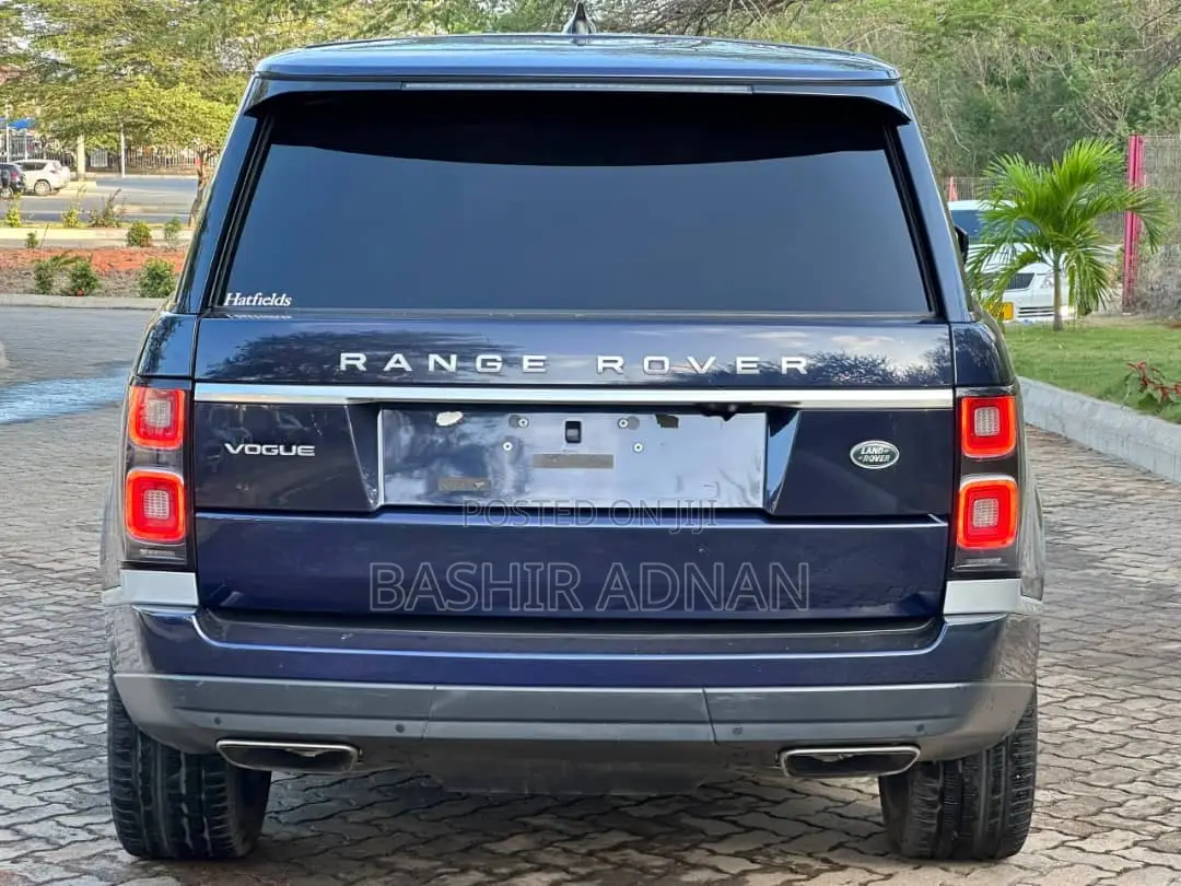 Land Rover Range Rover Vogue 2018 Black