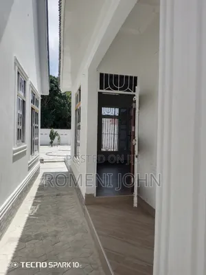 2bdrm Apartment in Tanzania Daresalaam, Ilala for rent