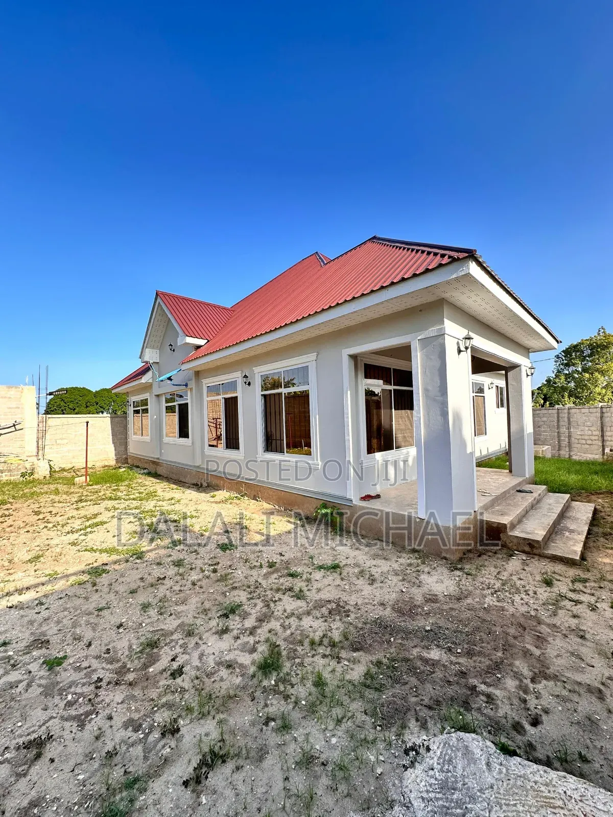 3bdrm House in Kiembeni, Mbweni for sale