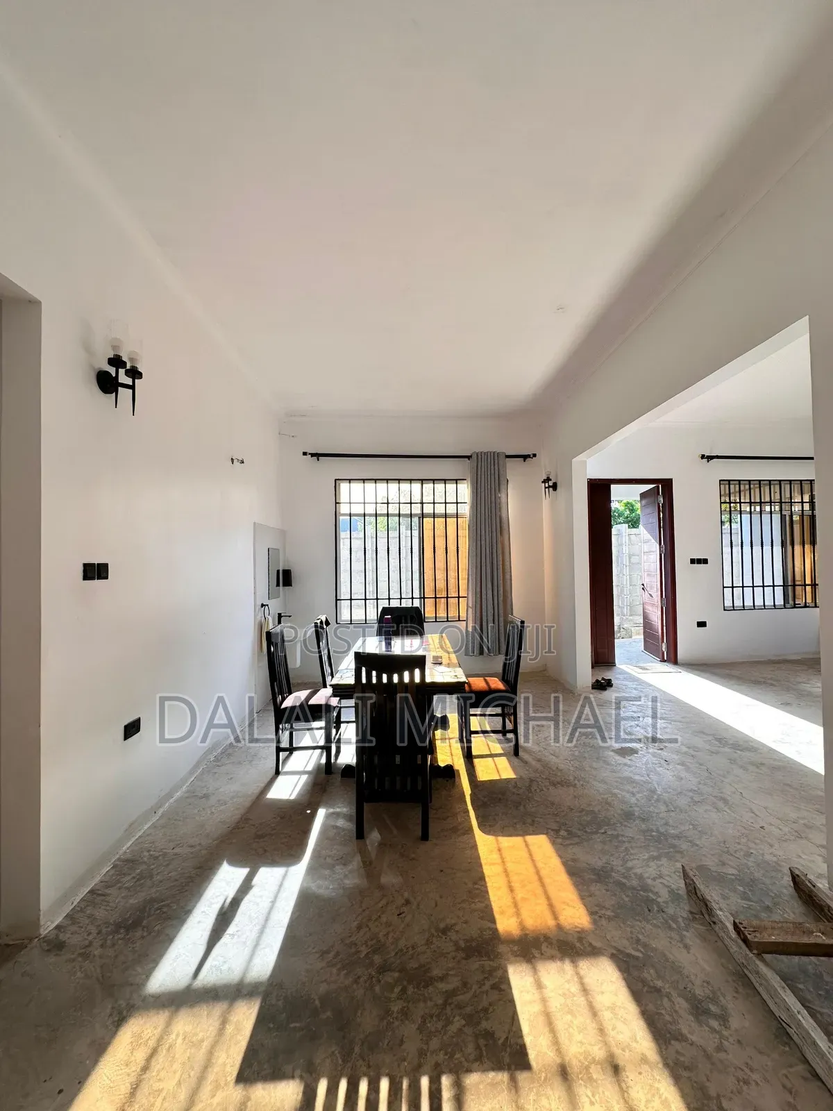 3bdrm House in Kiembeni, Mbweni for sale