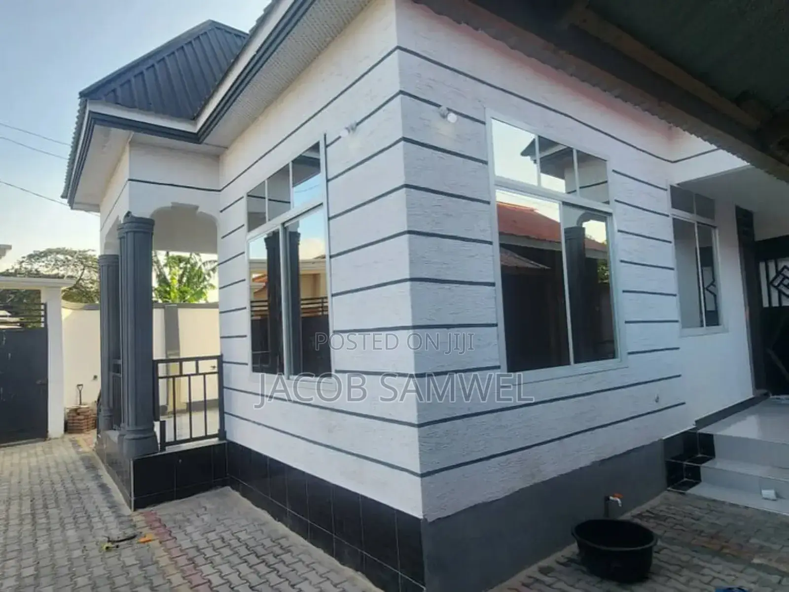 4bdrm House in Mbagala Chamazi, Kinondoni for sale