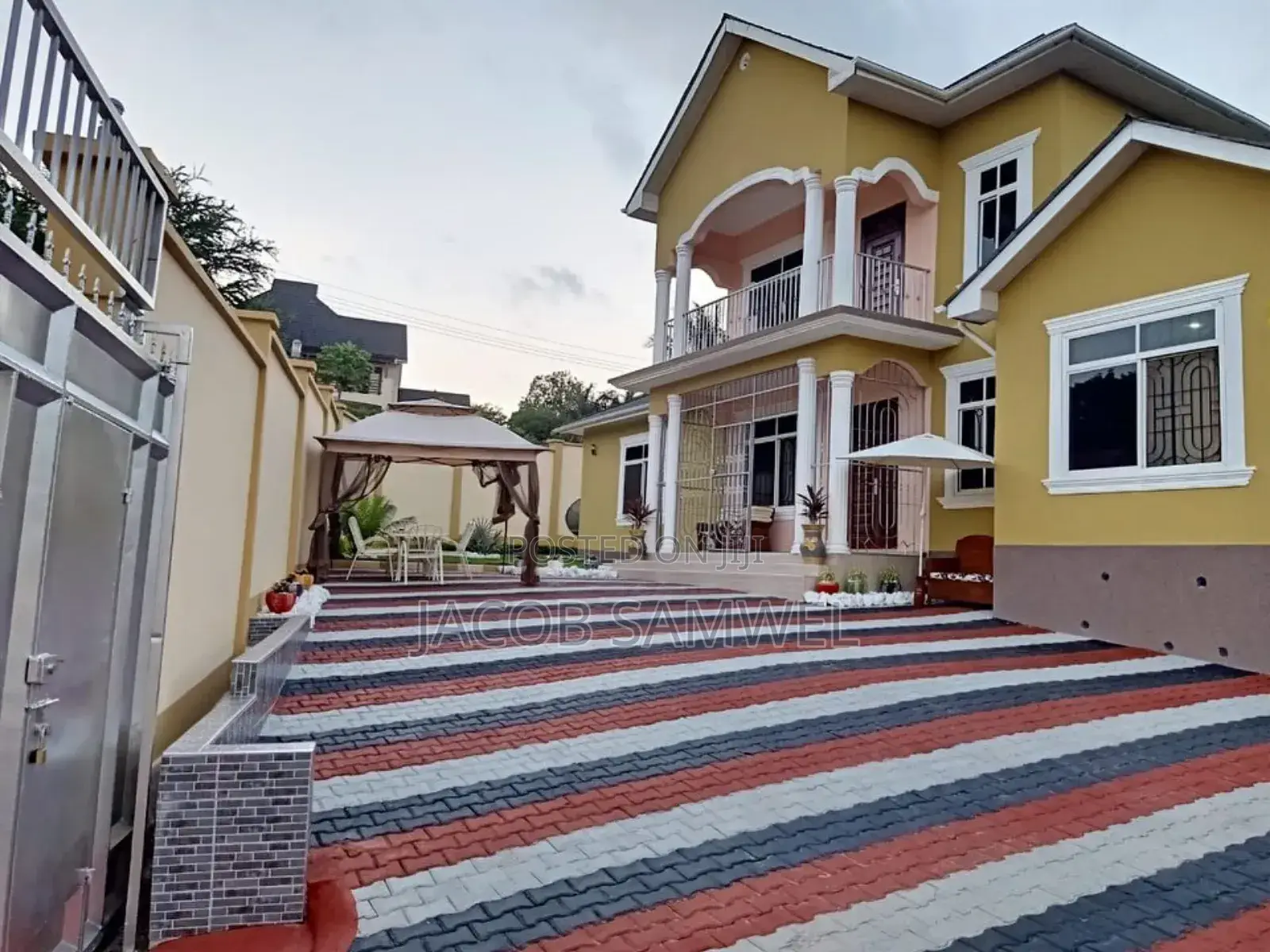 5bdrm House in Salasala Mwanzoni, Kinondoni for sale