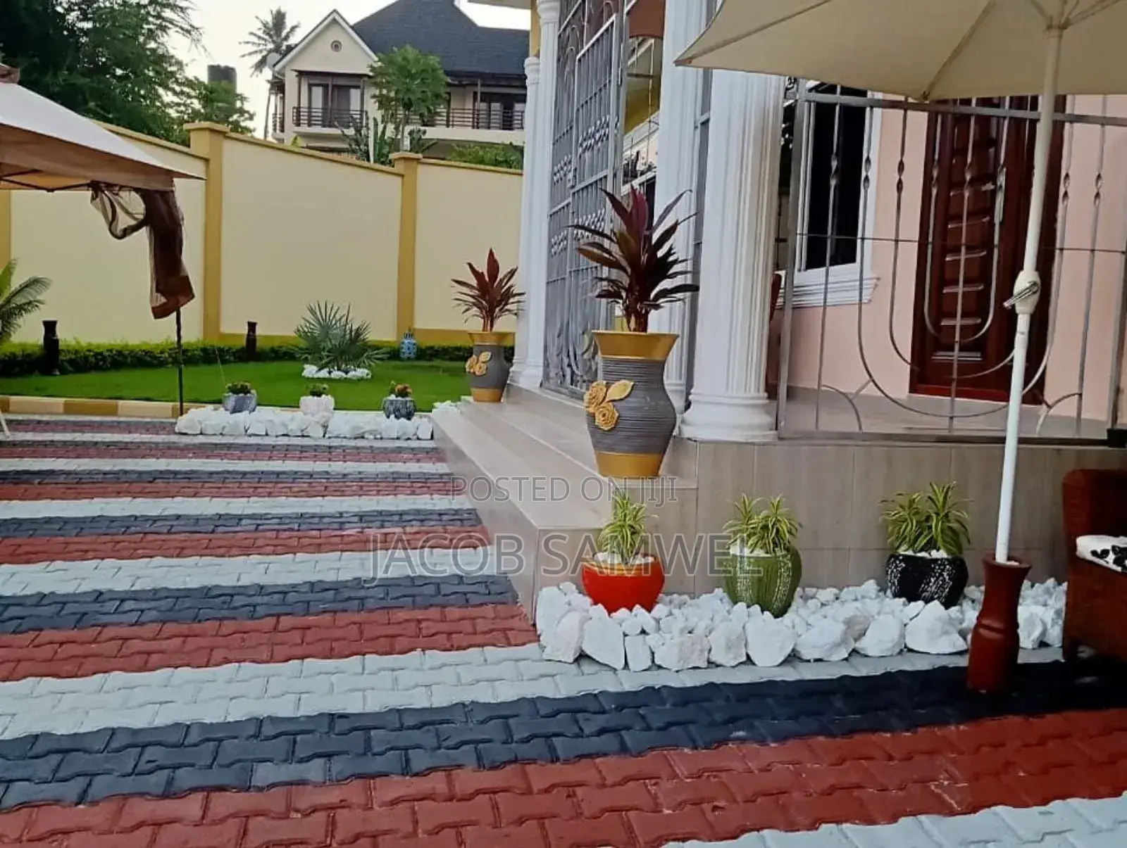 5bdrm House in Salasala Mwanzoni, Kinondoni for sale