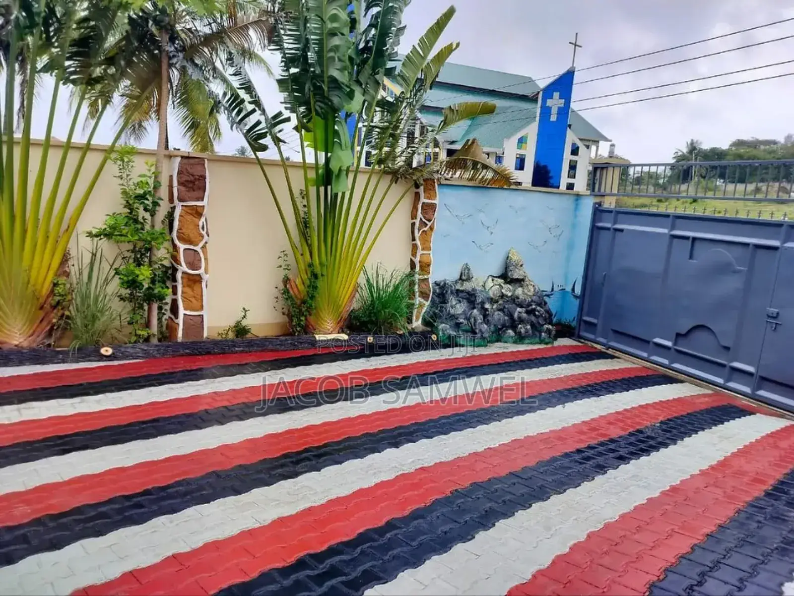 5bdrm House in Salasala Mwanzoni, Kinondoni for sale