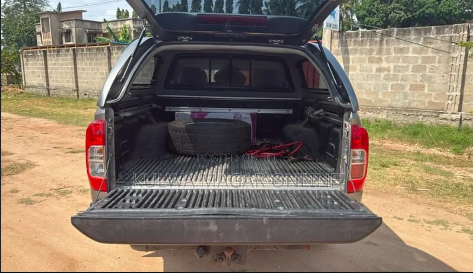 Nissan Navara 2017 Silver