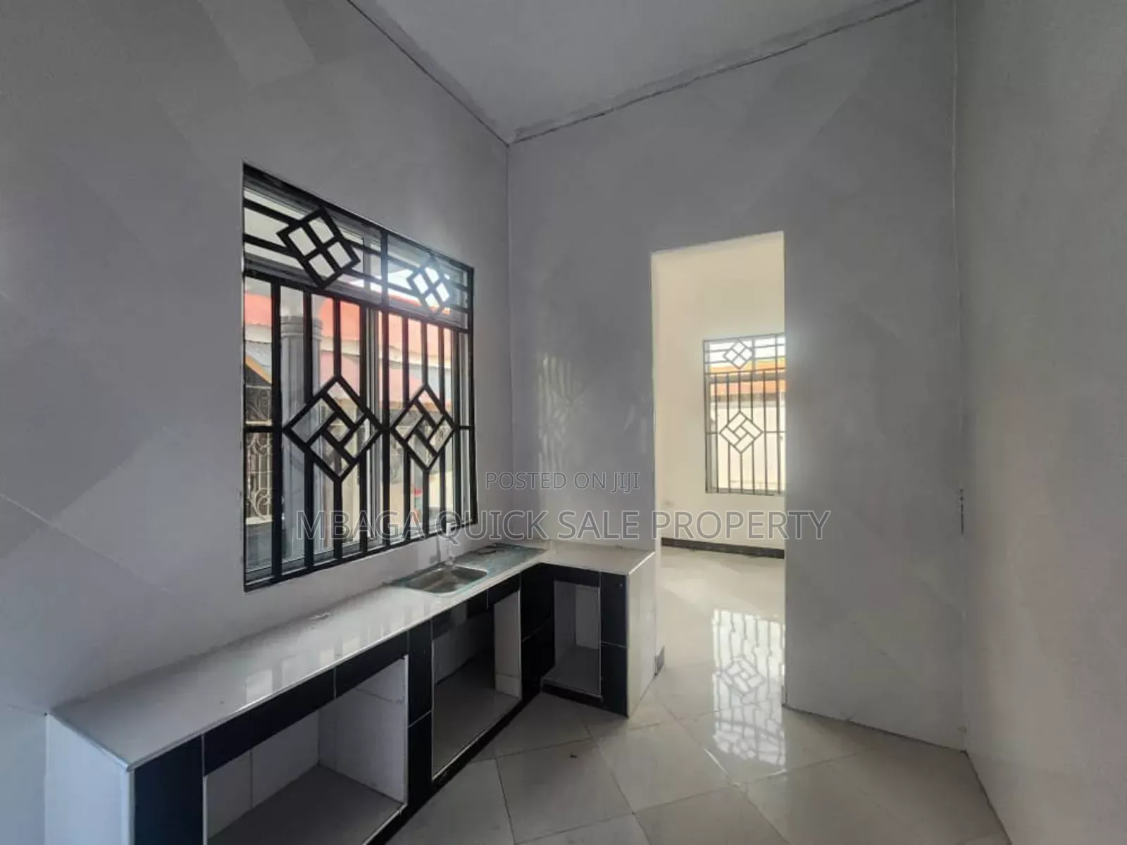 4bdrm House in Mbagala Saku for sale