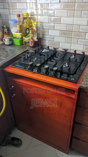 Min Cabinets 4plate Stove