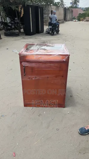 Min Cabinets 4plate Stove