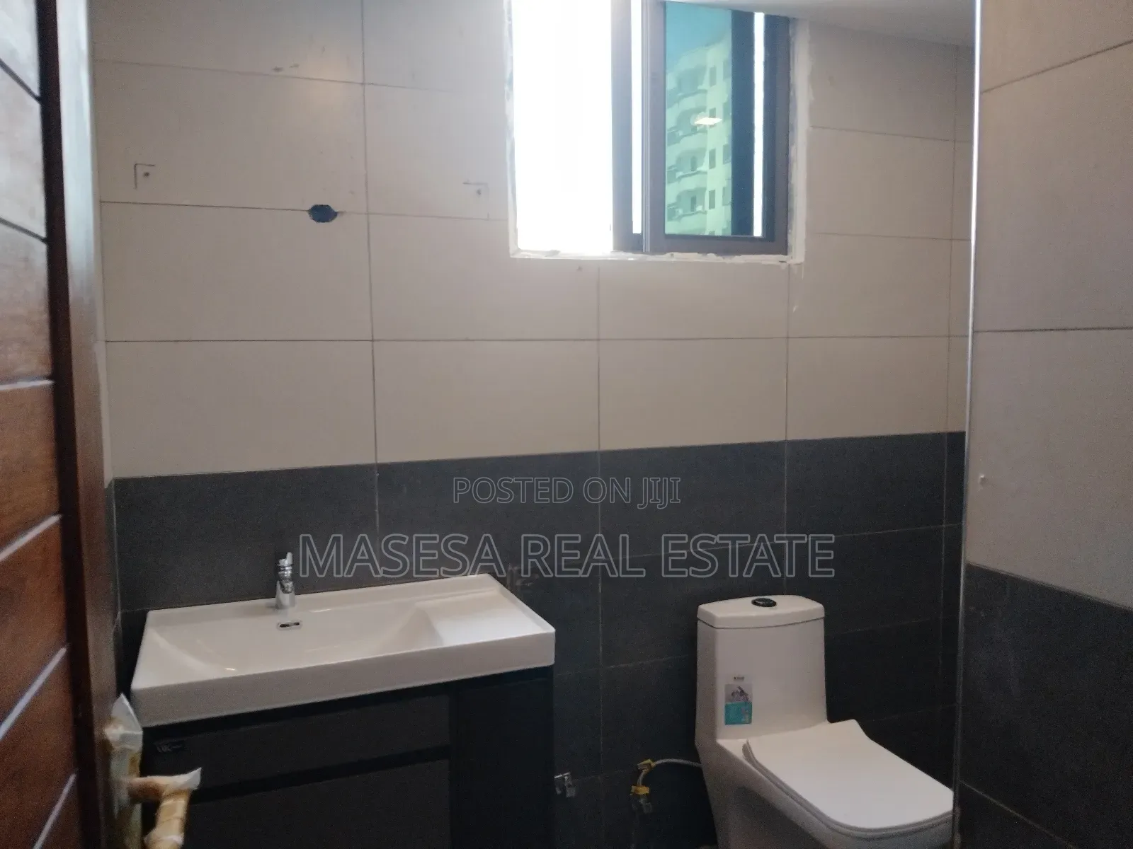 3bdrm Apartment in Upanga West for rent