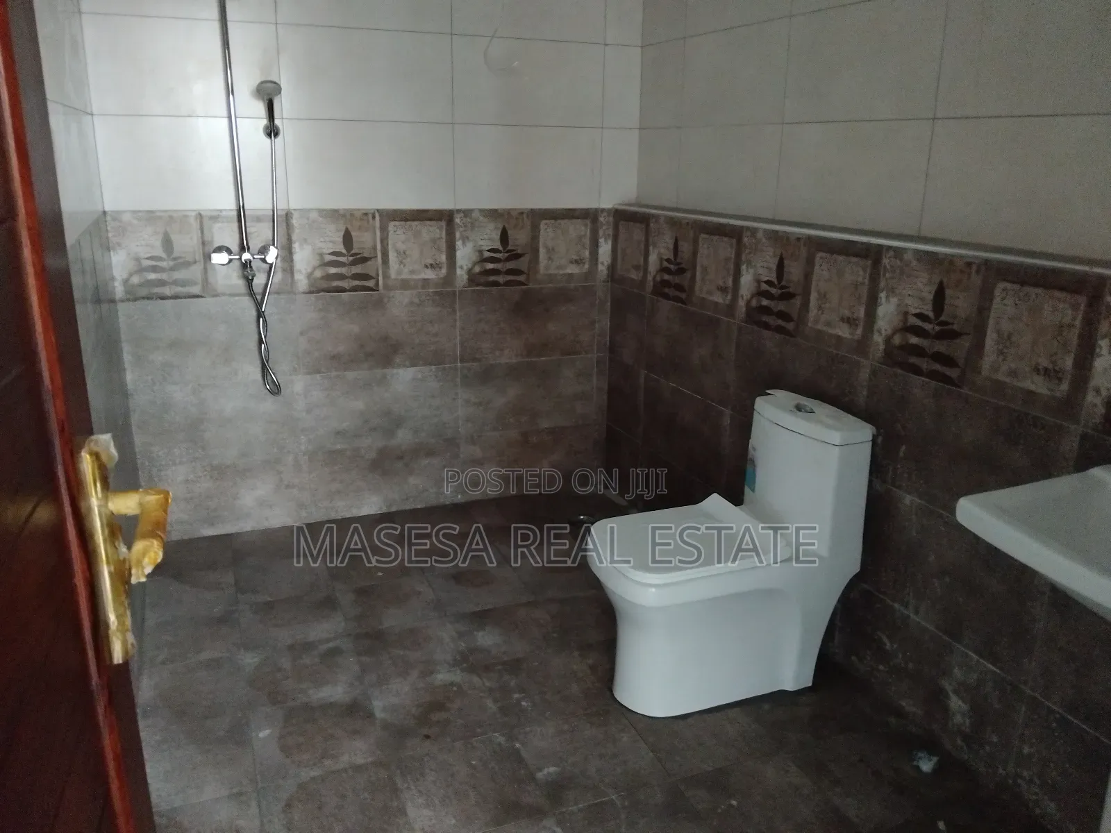 3bdrm Apartment in Upanga West for rent