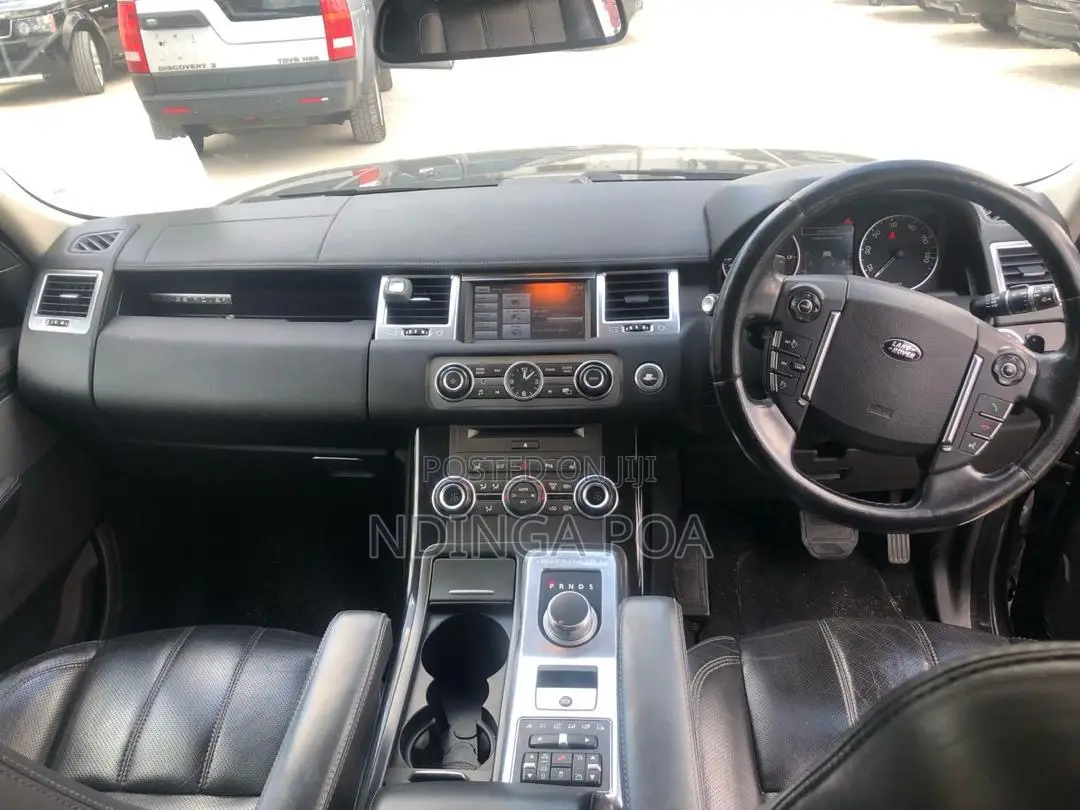 Land Rover Range Rover Sport HSE 4x4 (5.0L 8cyl 6A) 2012 Black