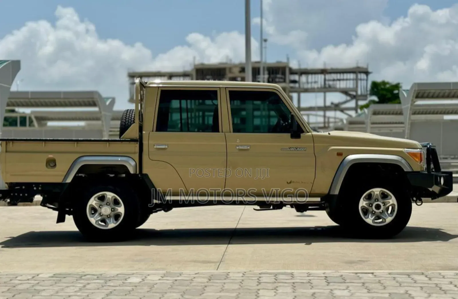 Toyota Land Cruiser 2023 Beige