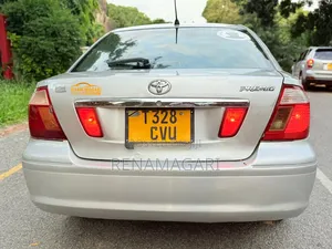 Toyota Premio 2003 Silver