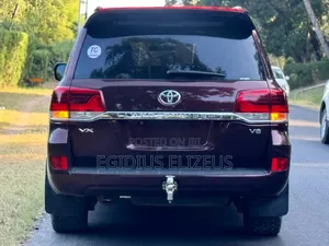 Toyota Land Cruiser 2008 Purple