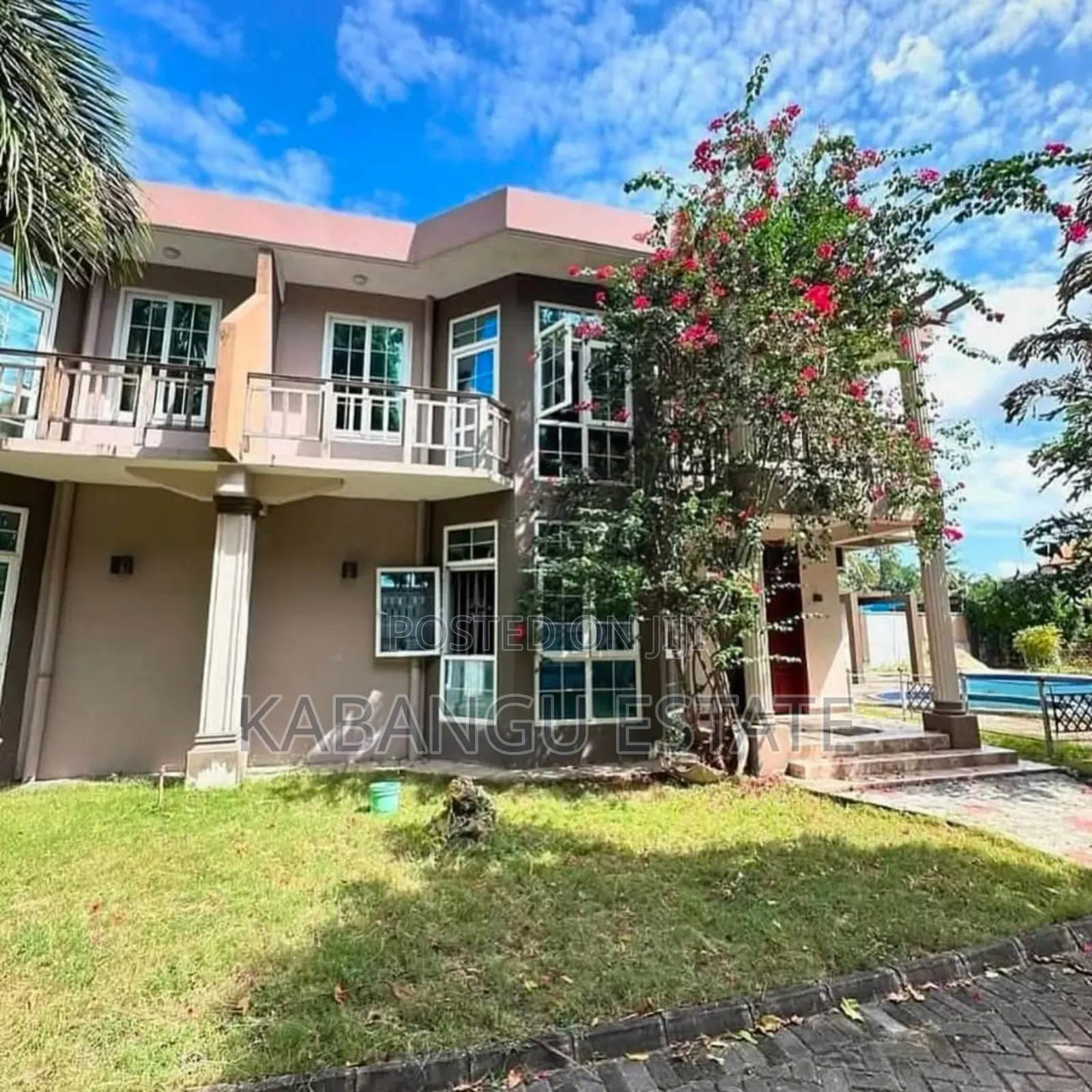 3bdrm Villa in Mbezibeach for rent