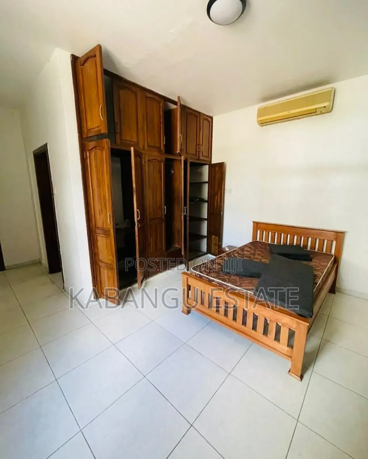 Furnished 4bdrm Villa in Ada Estates for rent