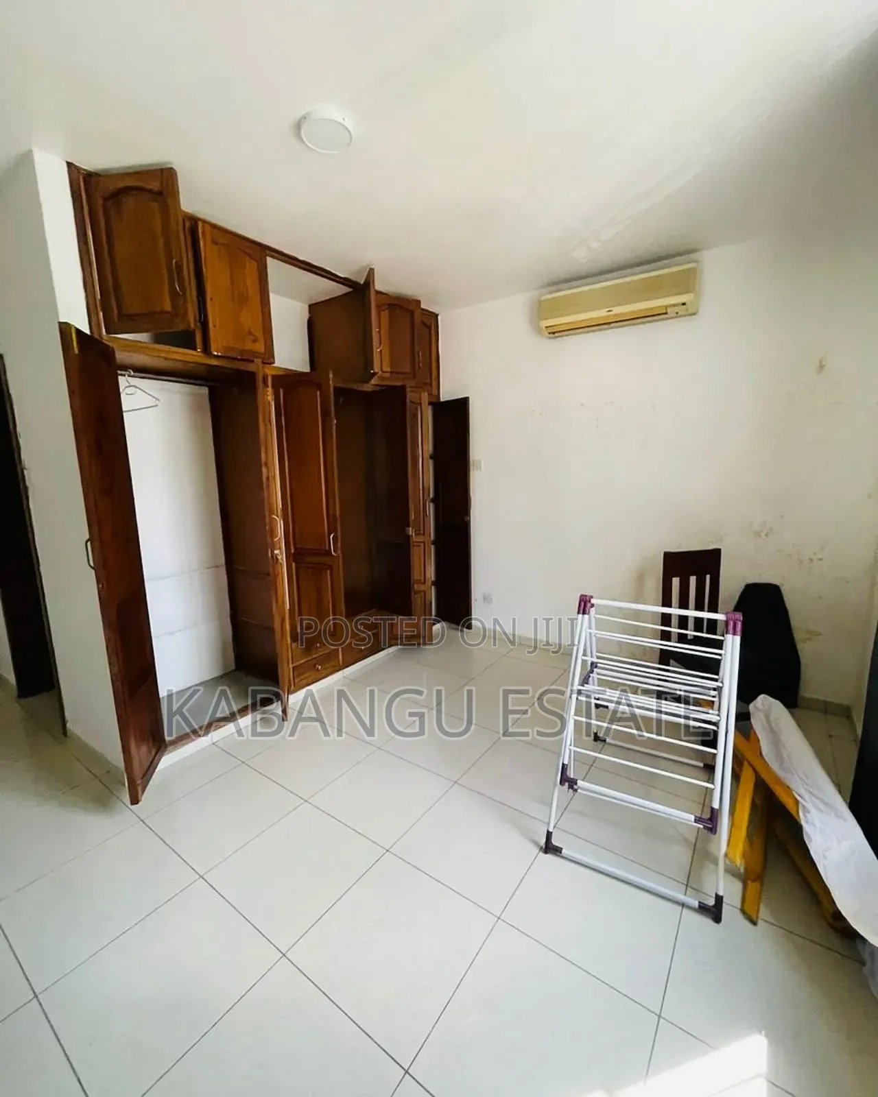 Furnished 4bdrm Villa in Ada Estates for rent