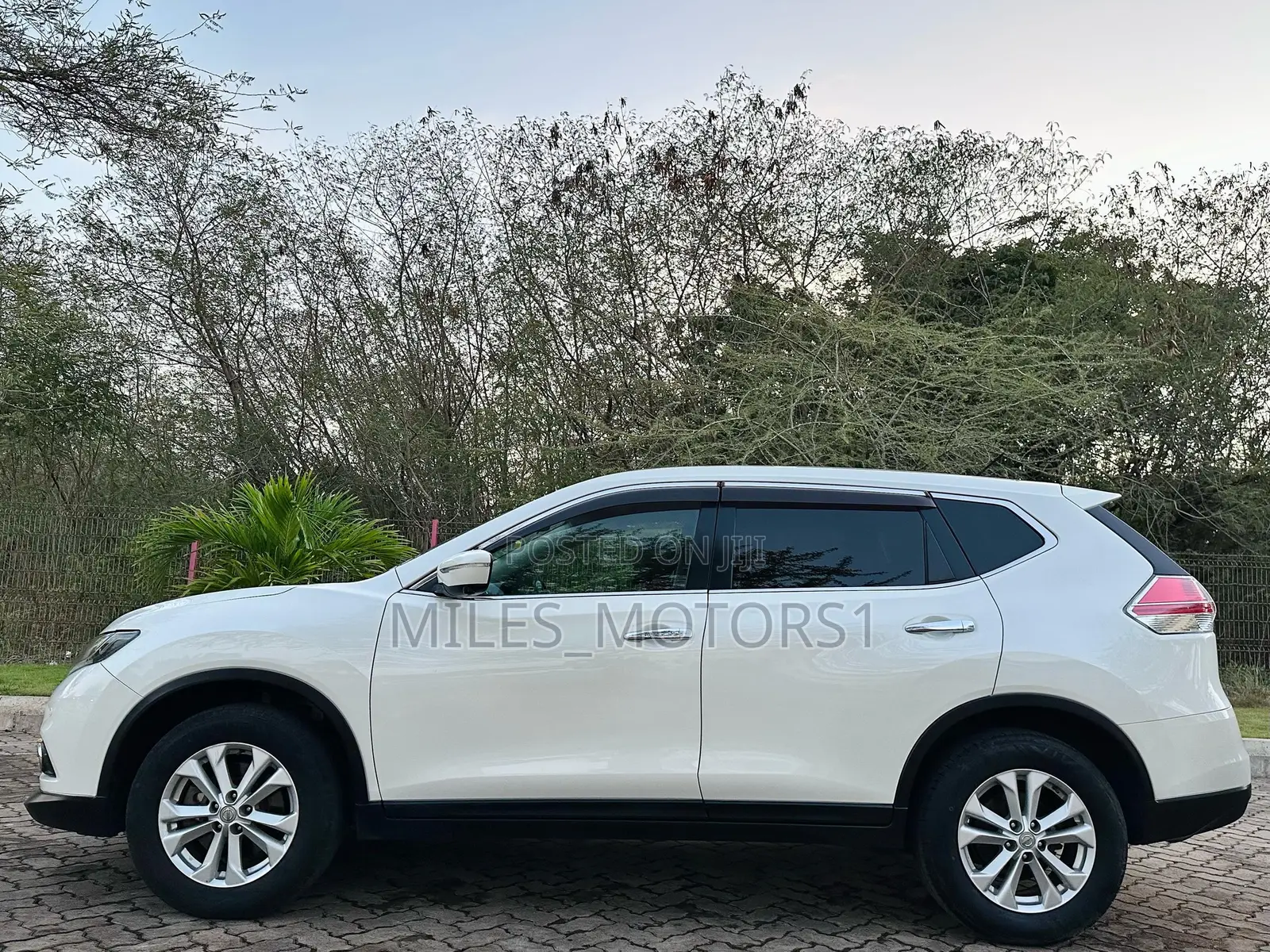 Nissan X-Trail 2014 White