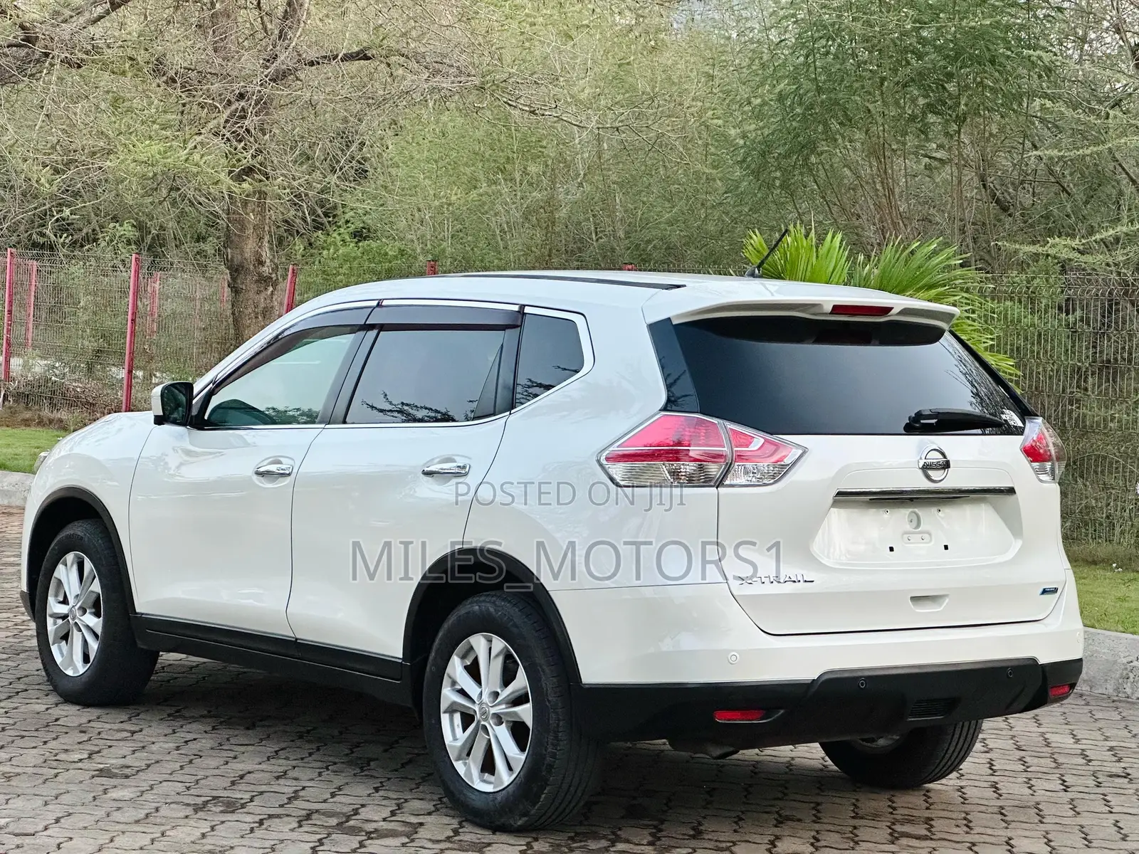Nissan X-Trail 2014 White
