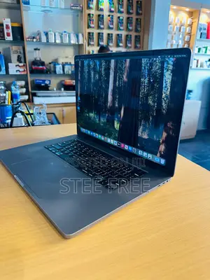 Laptop Apple MacBook Pro 2019 16GB Intel Core I7 SSD 128GB
