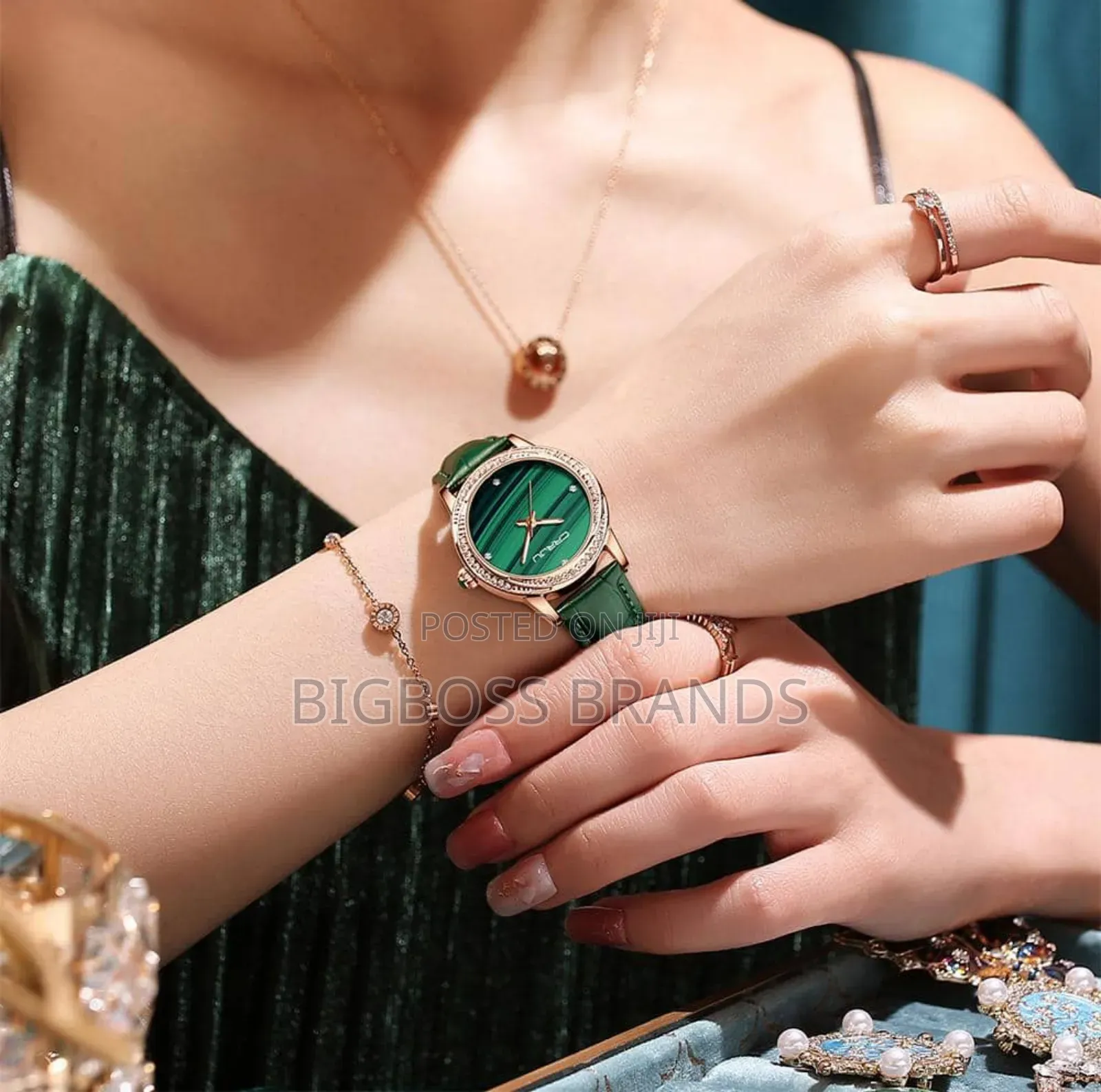 Crrju Ladies Watches Leather Strap